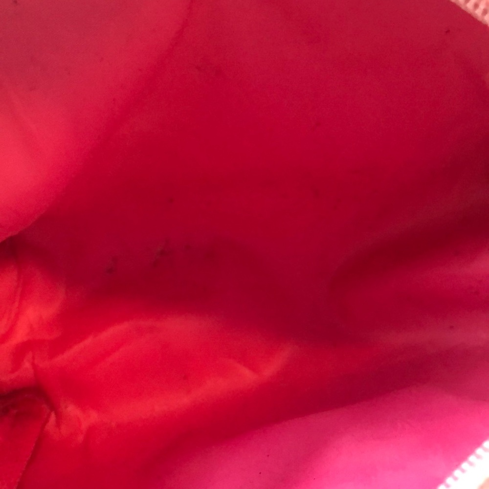 Makeup bag👛 - Picture 4 of 4
